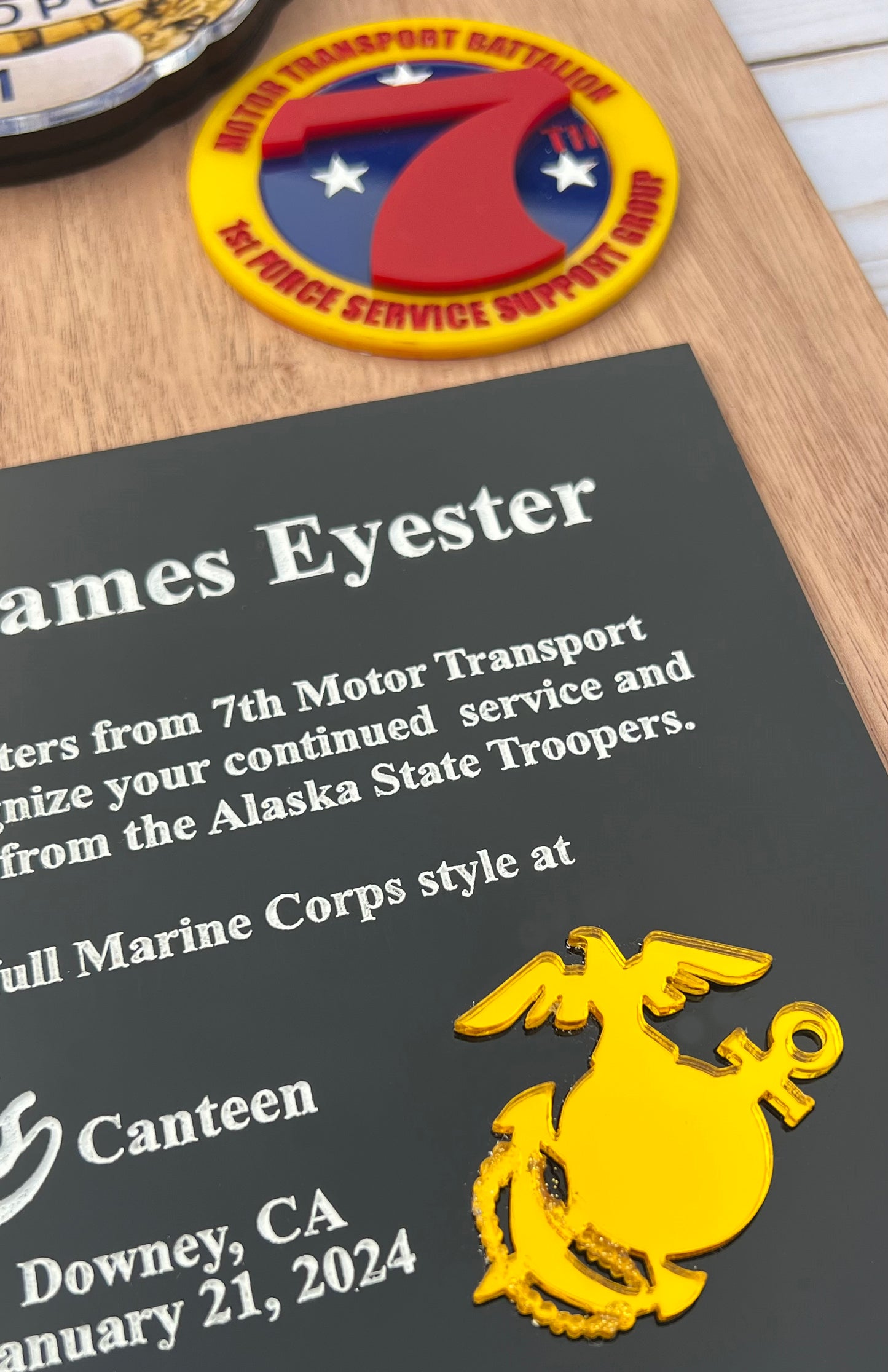 Custom Marine Corps Plaques, Military Retirement Plaques, Custom Military Plaques, USMC License 286-23