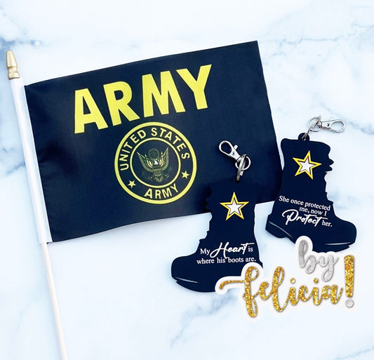 Army Mom keychain , Proud Army mom, Army keychain, Army gift, Army graduation gift, Army Boots, Army Dad, Army Key chain, Army boot camp