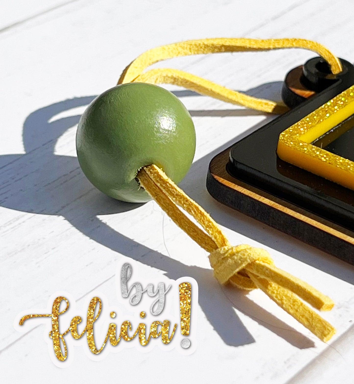 Army Christmas Ornaments, Army Christmas decorations, Army Christmas gifts, Army gifts, Army Retirement gifts, Army Veteran gifts